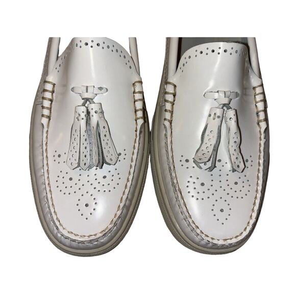 G.H.Bass Women's Loafer Sneakers Tassels Perforated Leather Size 10 White EUC - Picture 7 of 13